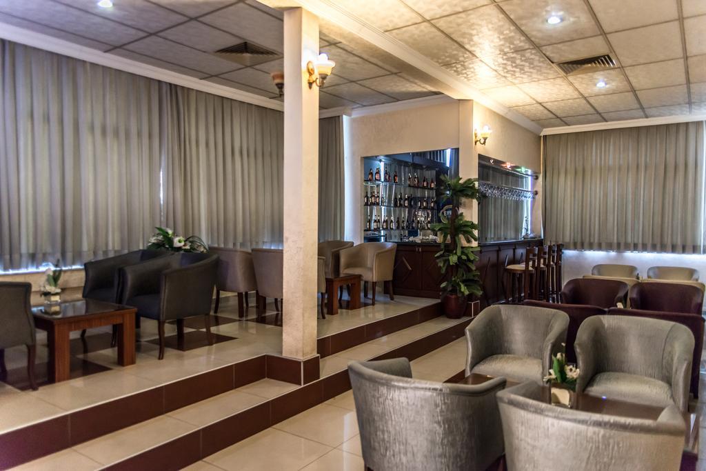 Kristal Otel אדאנה מראה חיצוני תמונה