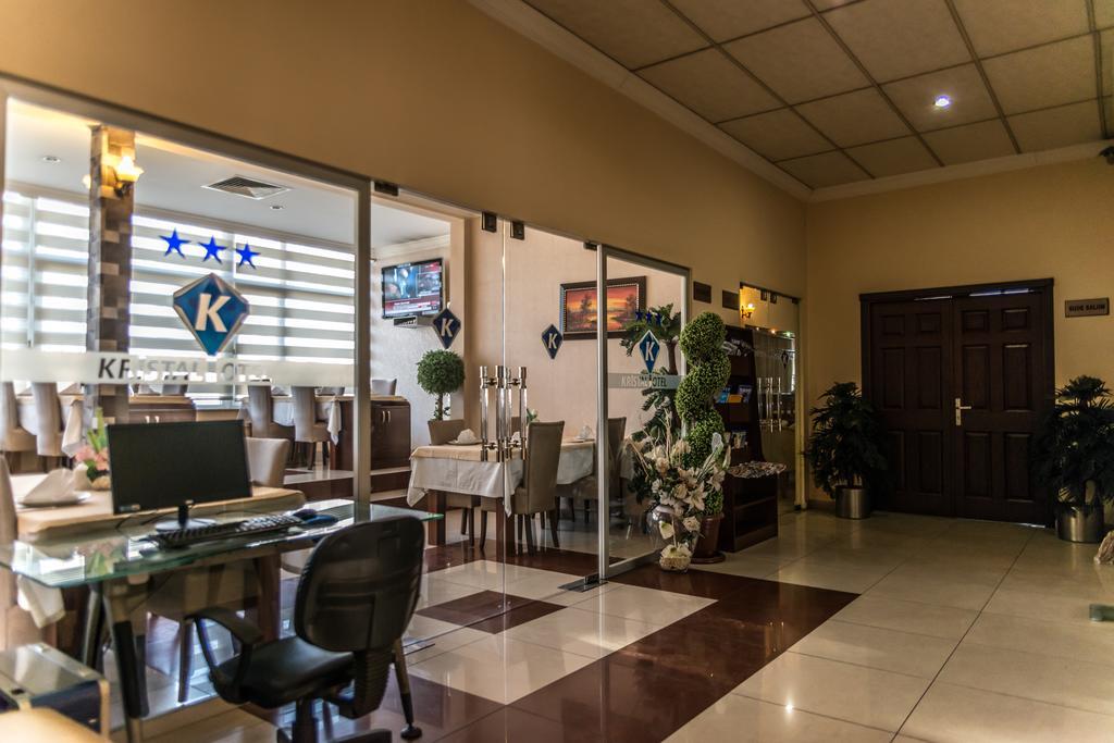 Kristal Otel אדאנה מראה חיצוני תמונה