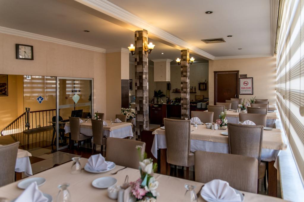 Kristal Otel אדאנה מראה חיצוני תמונה